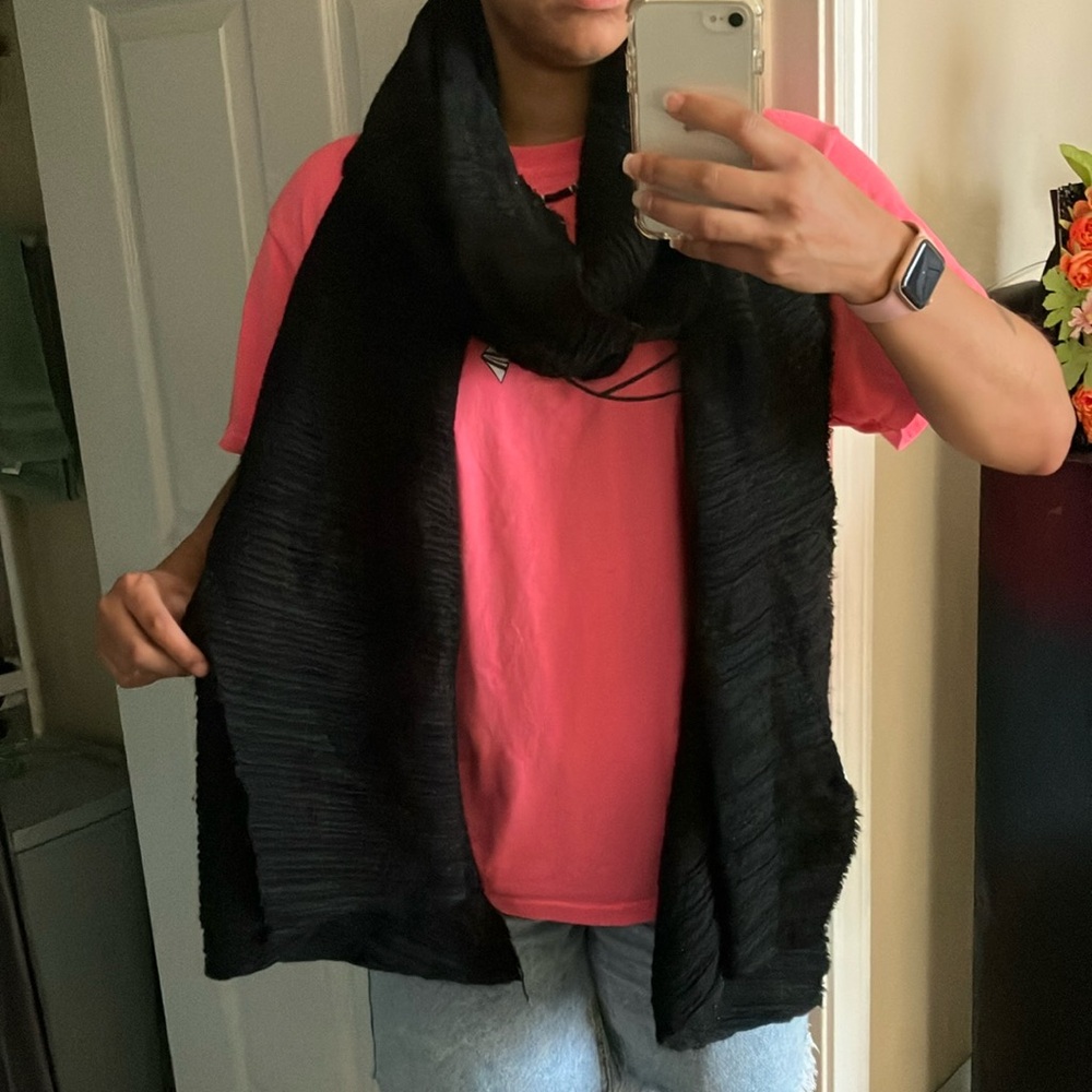Aldo Black unisex wrap scarf